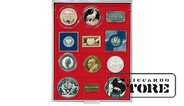Red velour tray 2112E with a diameter of 66 mm for storing coins and medals.